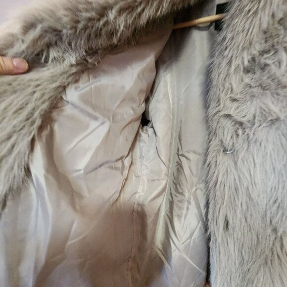 7 For All Mankind Gray Faux Fur Chubby Jacket Womens Size S - Picture 3 of 7
